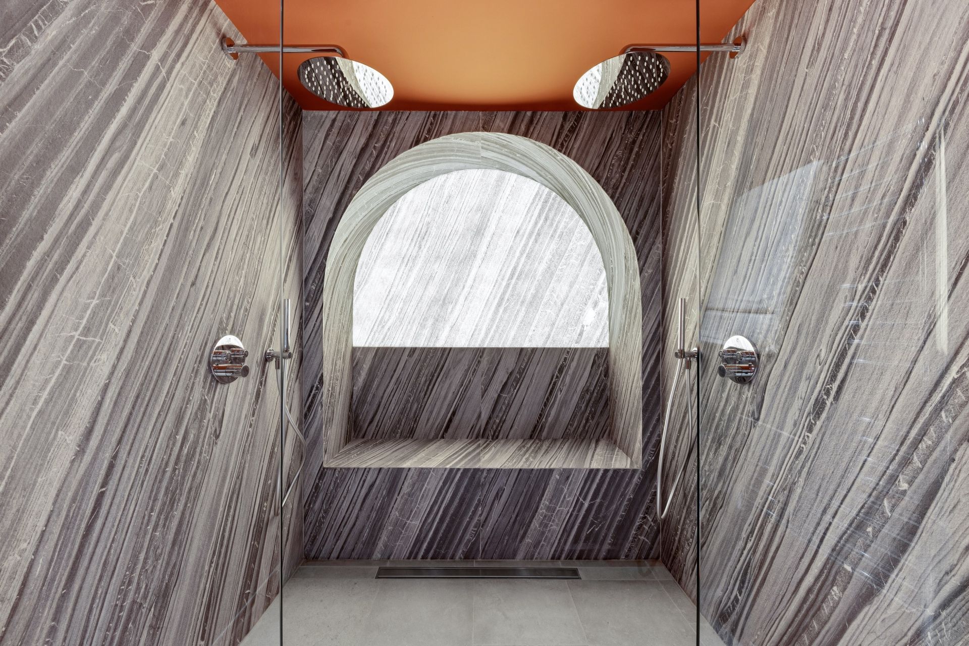 townhouse 5 Rooms for sale on PARIS (75005)