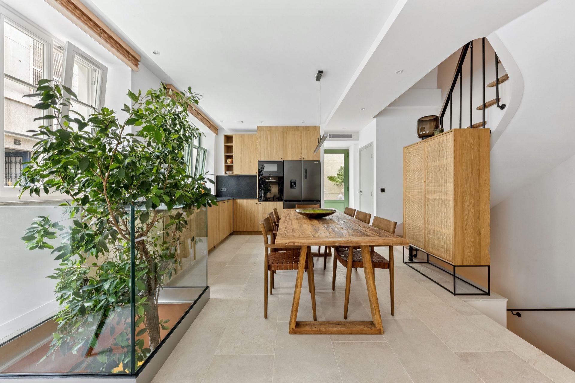 townhouse 5 Rooms for sale on PARIS (75005)