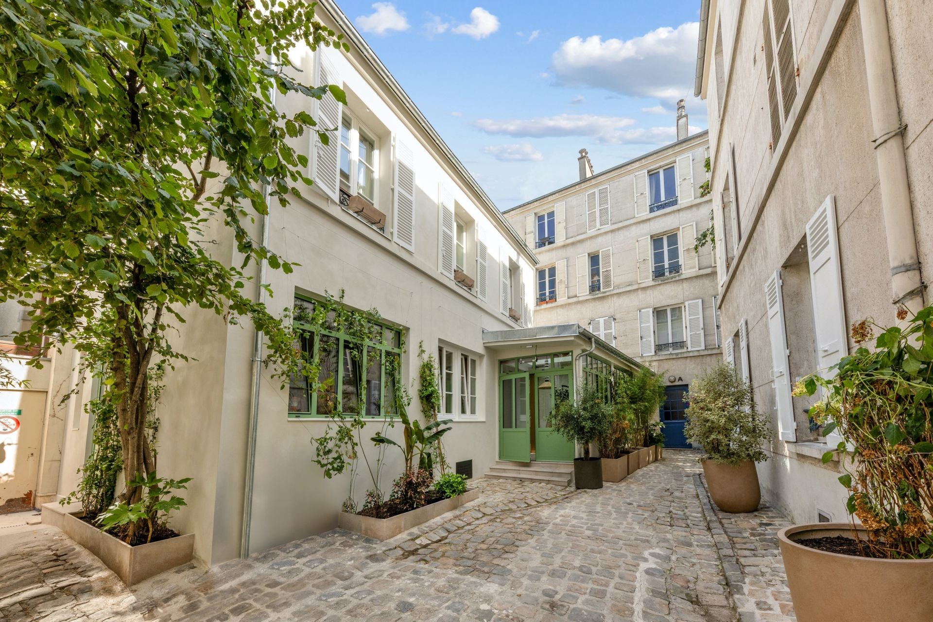 townhouse 5 Rooms for sale on PARIS (75005)