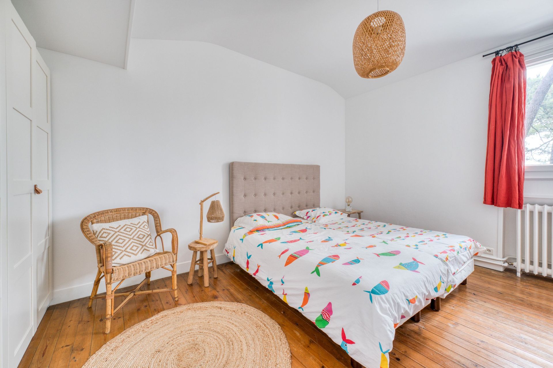 luxury house 8 Rooms for sale on VAUX SUR MER (17640)