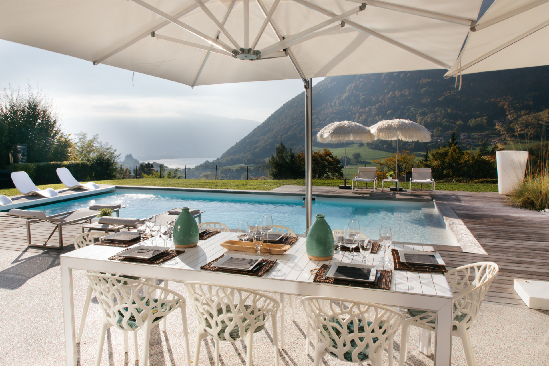 luxury house 9 Rooms for sale on MENTHON ST BERNARD (74290)