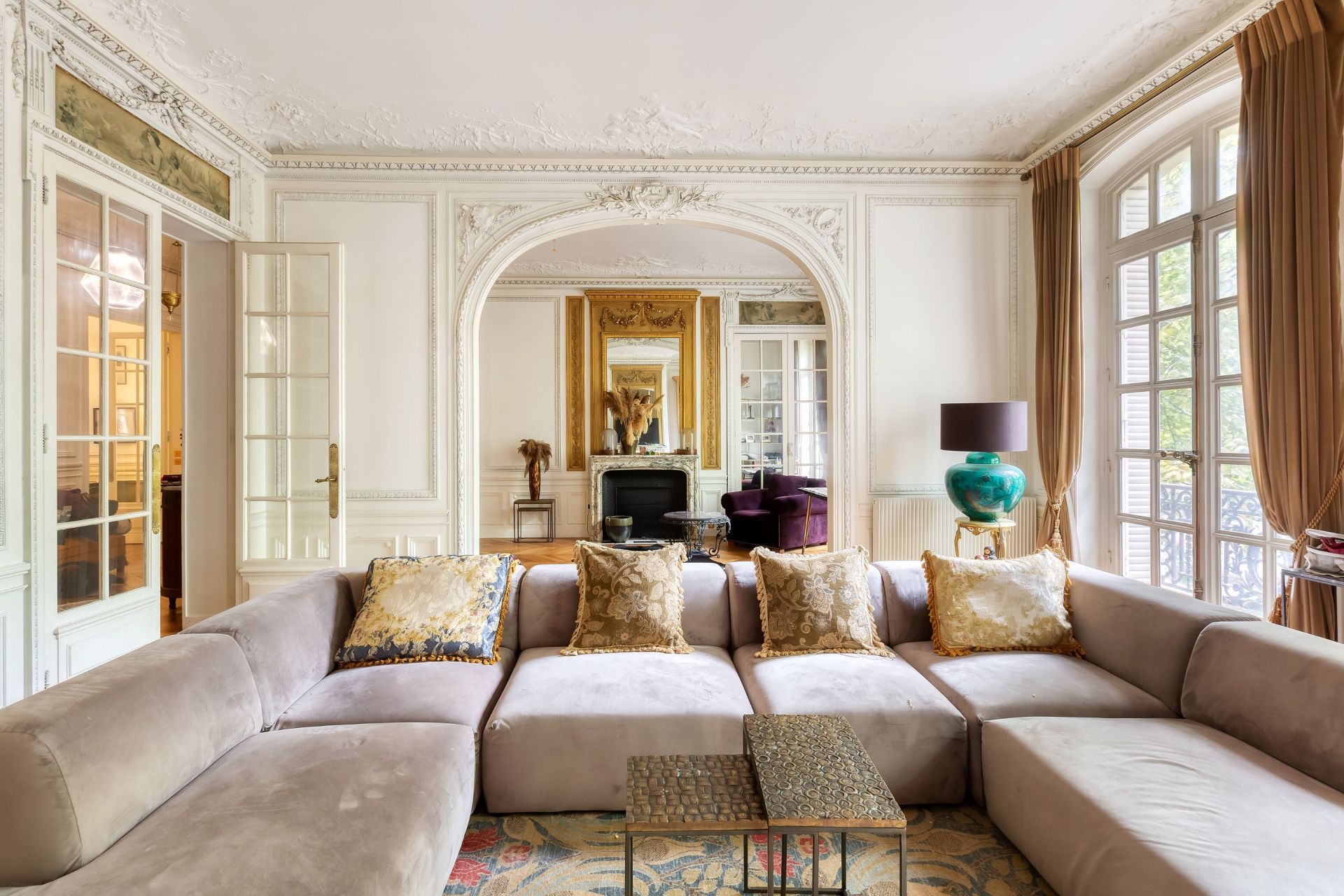 luxury apartment 5 Rooms for sale on PARIS (75017)