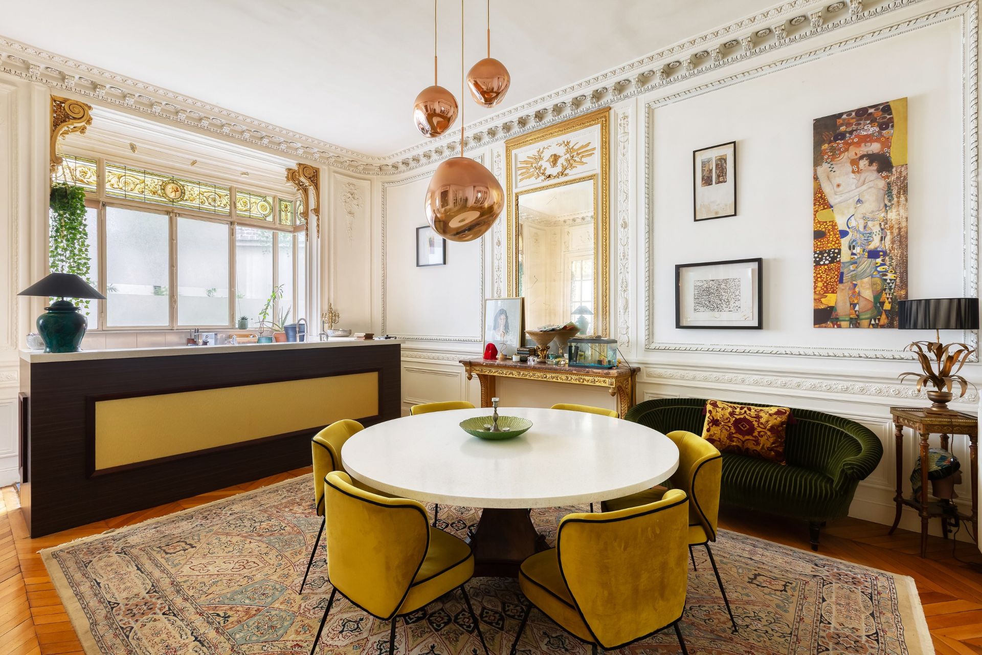 luxury apartment 5 Rooms for sale on PARIS (75017)