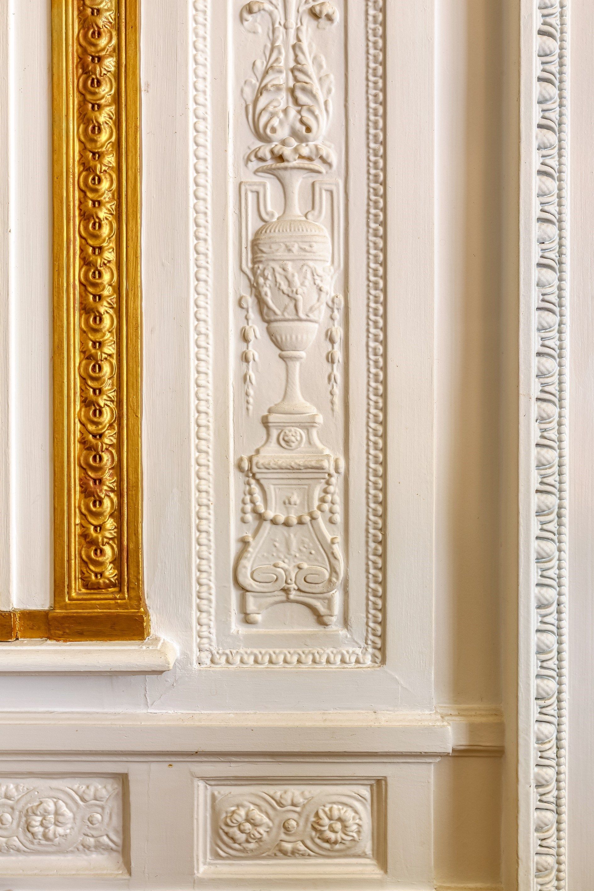 luxury apartment 5 Rooms for sale on PARIS (75017)