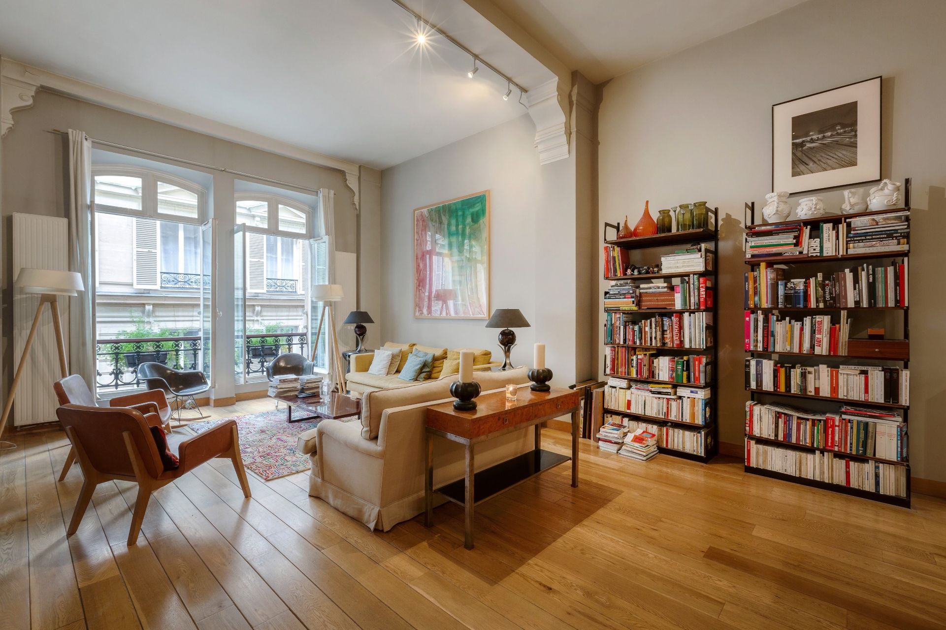 luxury apartment 5 Rooms for sale on PARIS (75009)