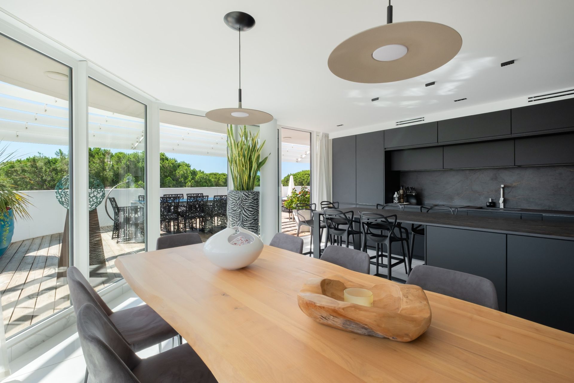 luxury apartment 5 Rooms for sale on LA GRANDE MOTTE (34280)