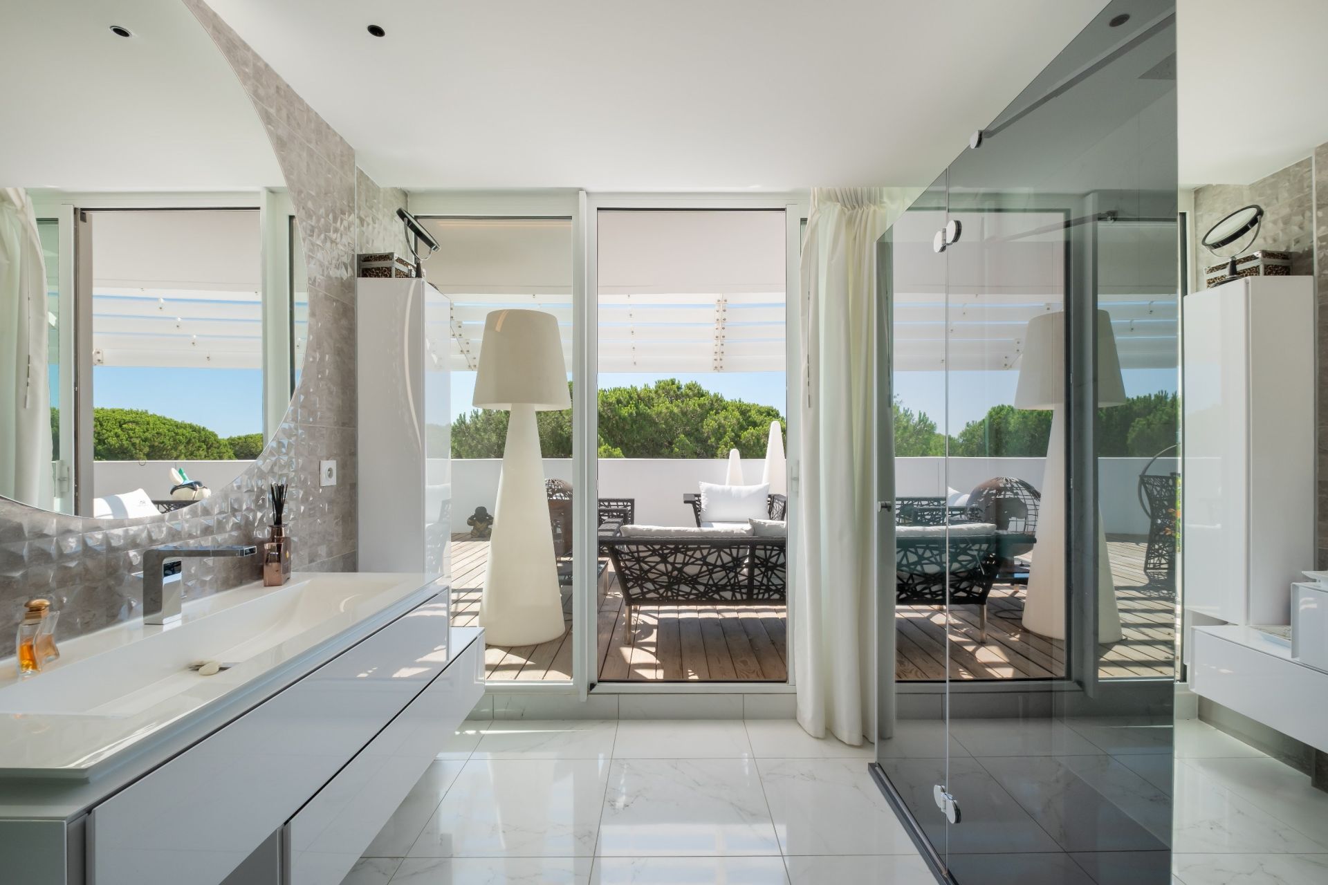 luxury apartment 5 Rooms for sale on LA GRANDE MOTTE (34280)