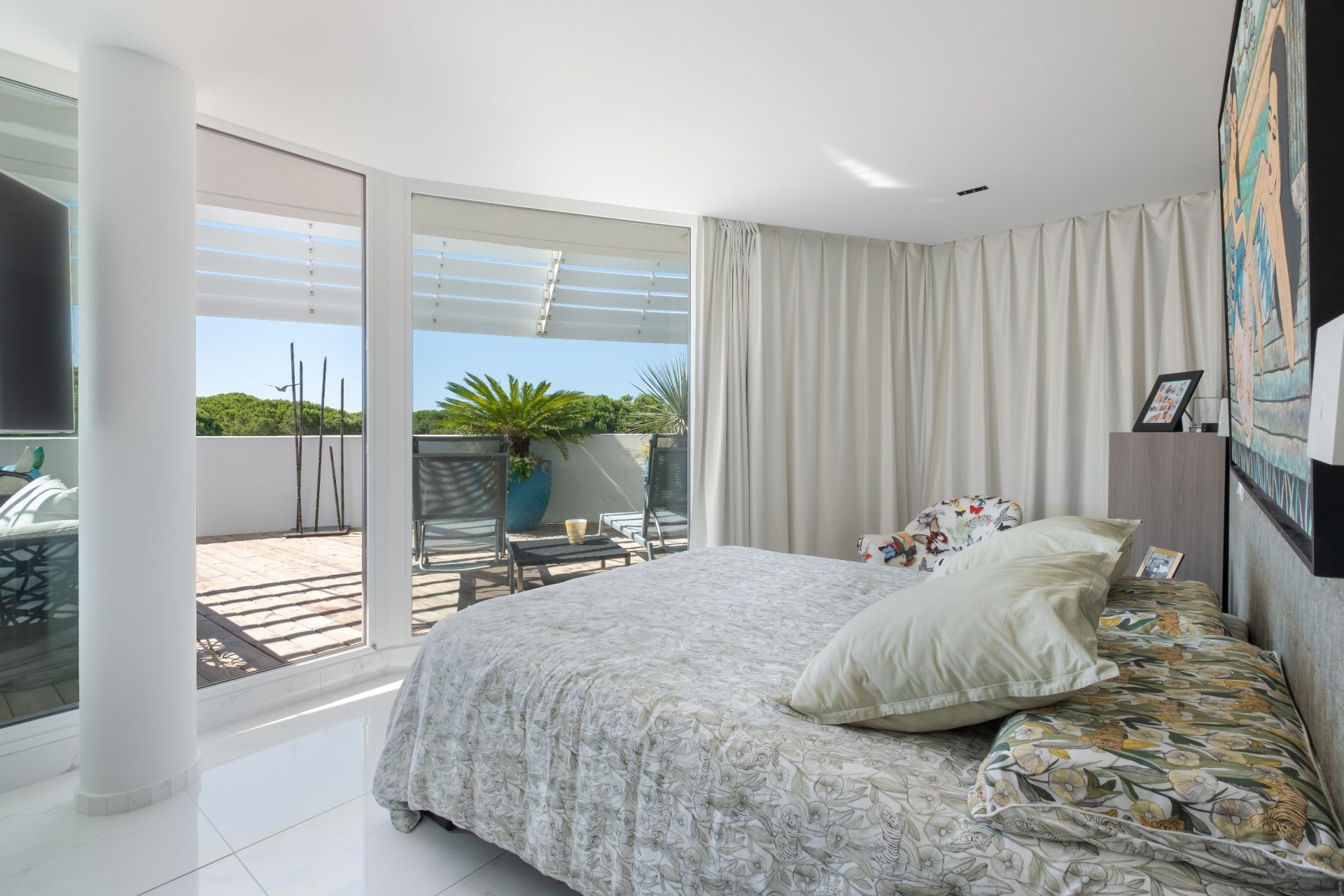 luxury apartment 5 Rooms for sale on LA GRANDE MOTTE (34280)