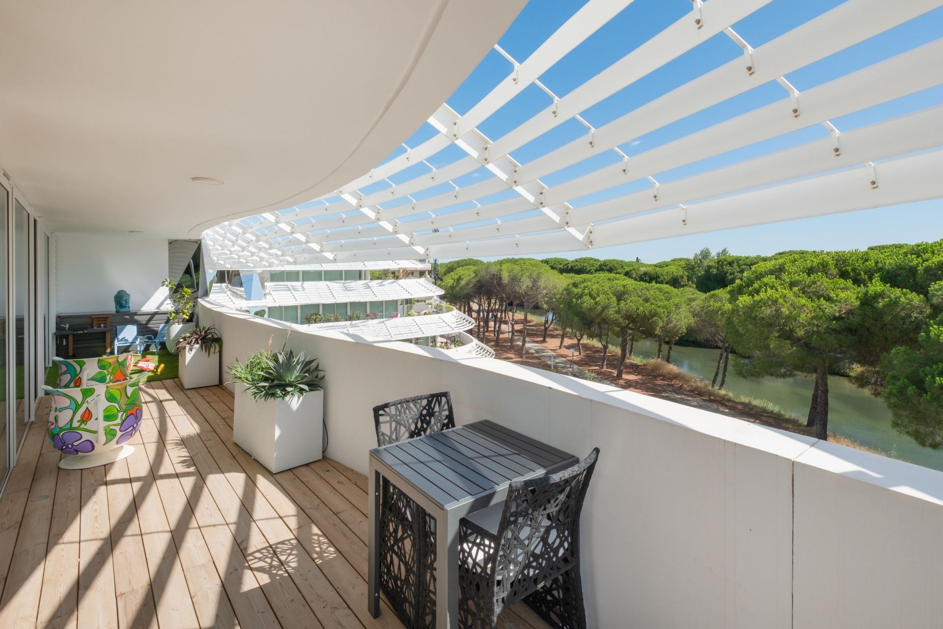 luxury apartment 5 Rooms for sale on LA GRANDE MOTTE (34280)