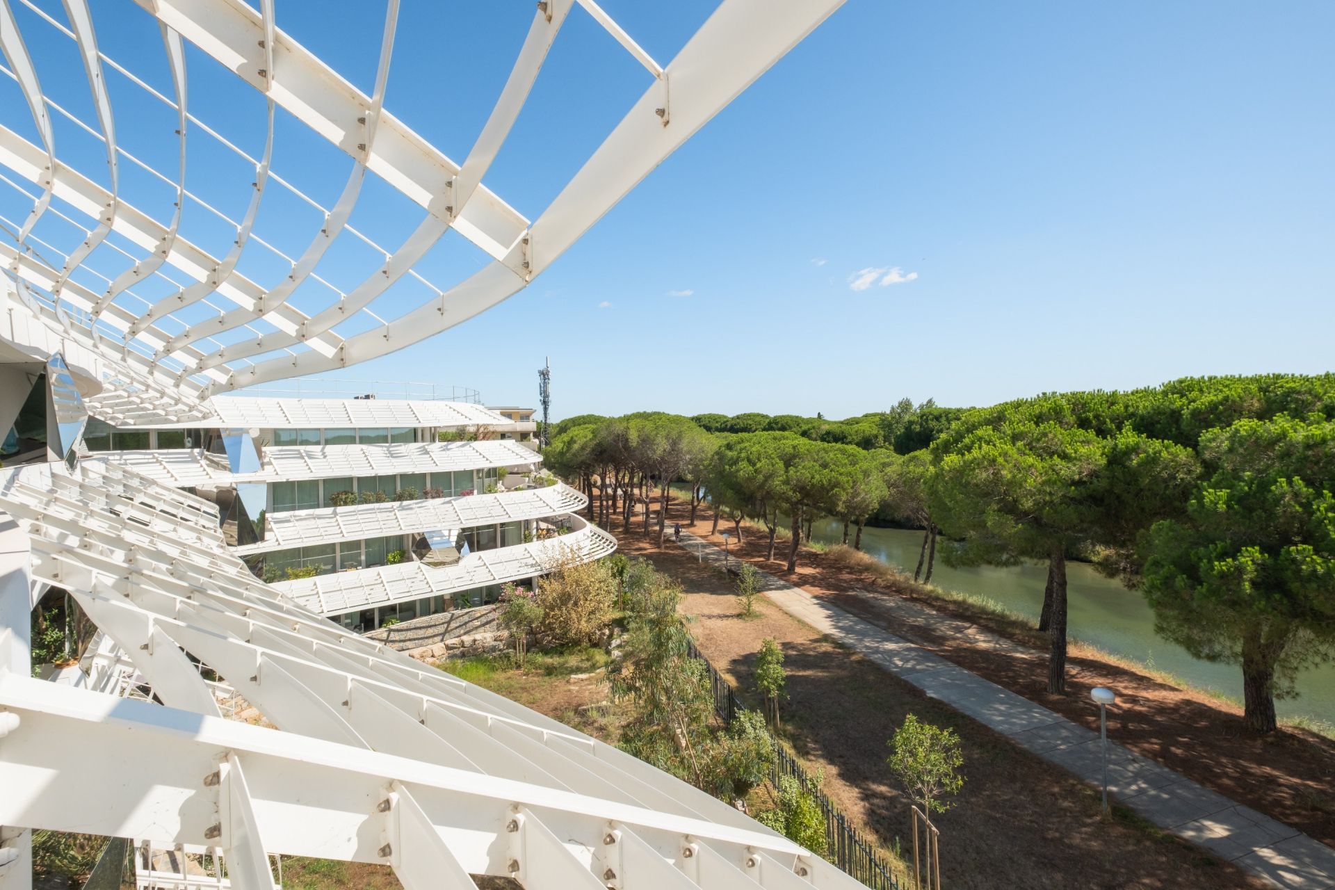 luxury apartment 5 Rooms for sale on LA GRANDE MOTTE (34280)