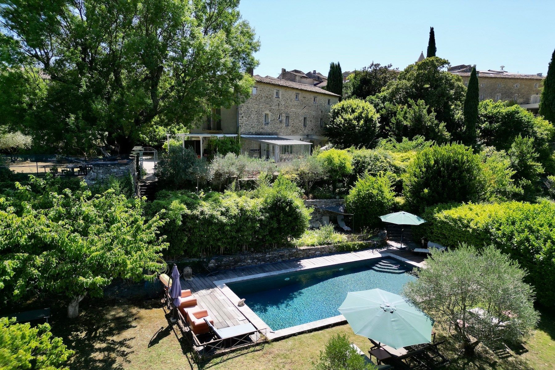 propriété de luxe 11 Pièces en vente sur GOUDARGUES (30630)
