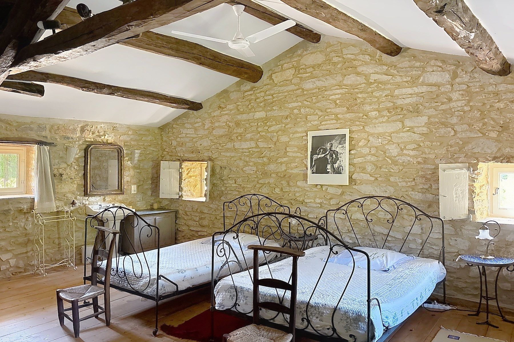 luxury house 11 Rooms for sale on GOUDARGUES (30630)