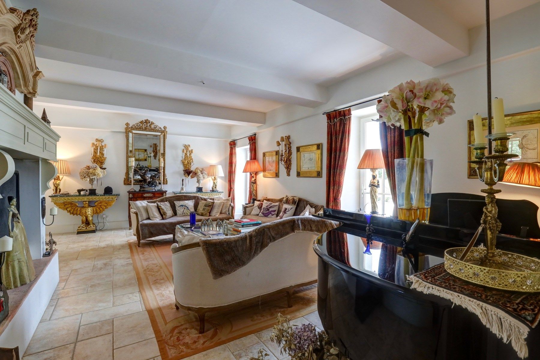 mansion 18 Rooms for sale on TOULOUSE (31000)