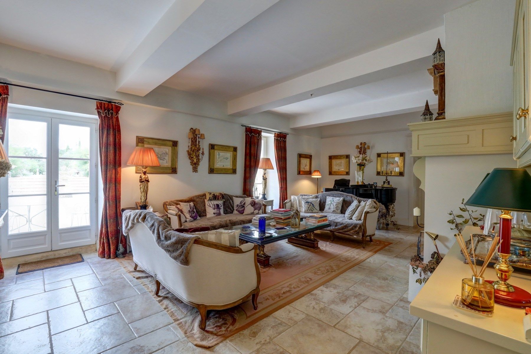 mansion 18 Rooms for sale on TOULOUSE (31000)