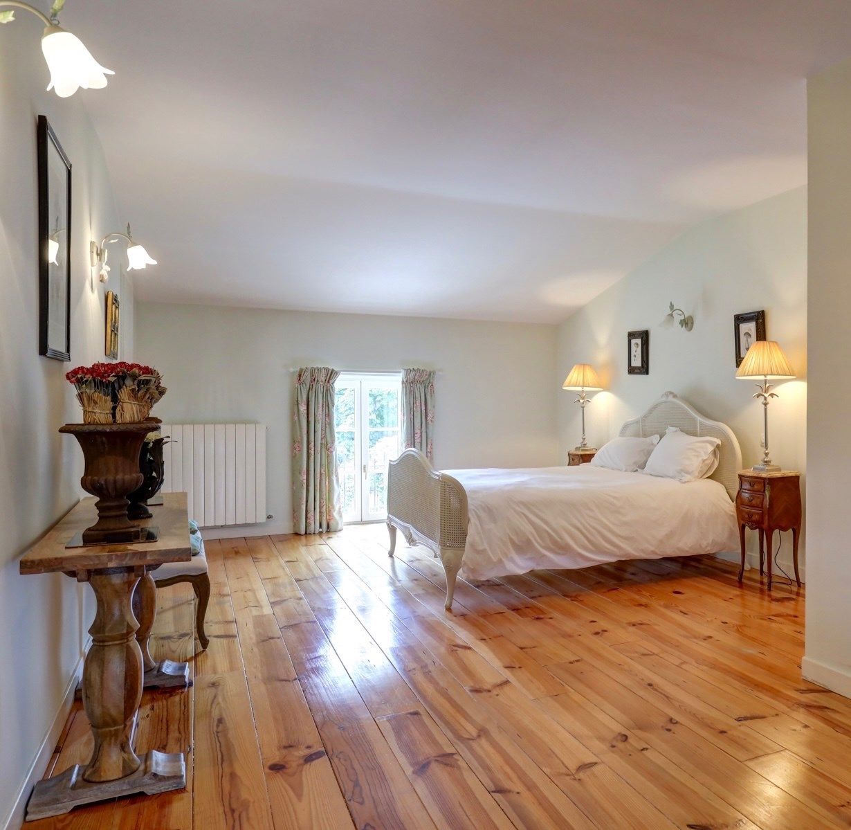 mansion 18 Rooms for sale on TOULOUSE (31000)