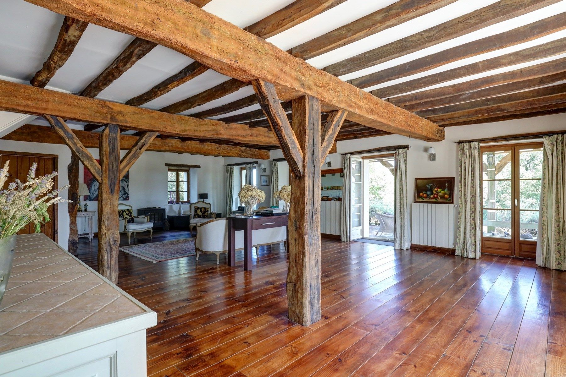 mansion 18 Rooms for sale on TOULOUSE (31000)