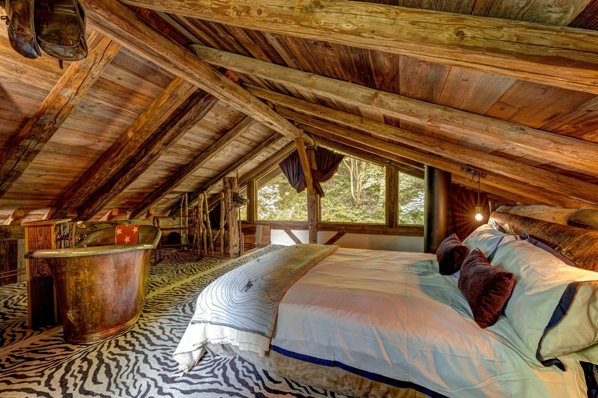 luxury chalet 7 Rooms for sale on ST GERVAIS LES BAINS (74170)