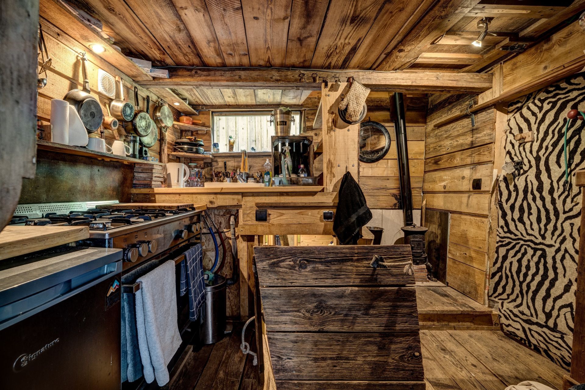 luxury chalet 7 Rooms for sale on ST GERVAIS LES BAINS (74170)