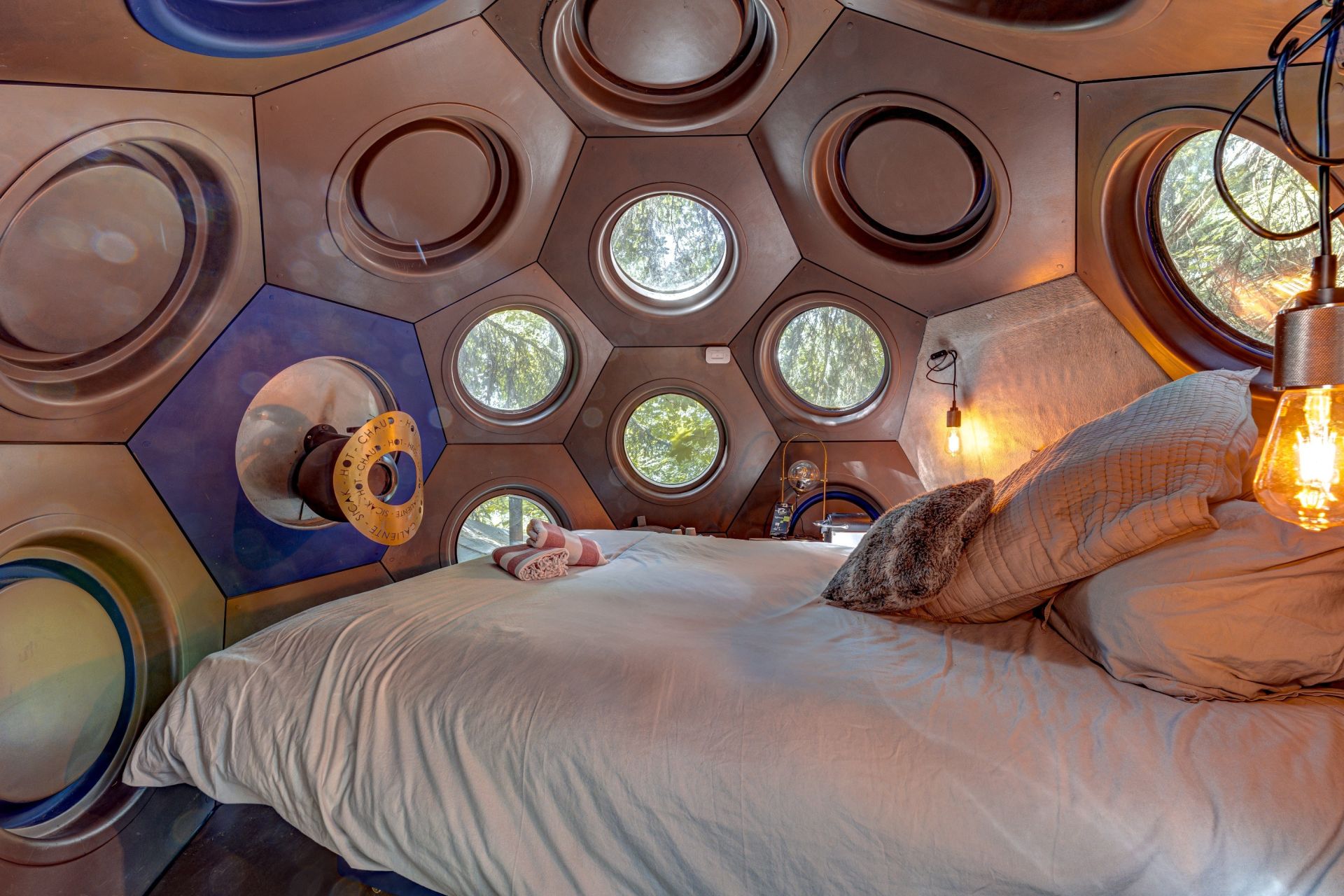 luxury chalet 7 Rooms for sale on ST GERVAIS LES BAINS (74170)