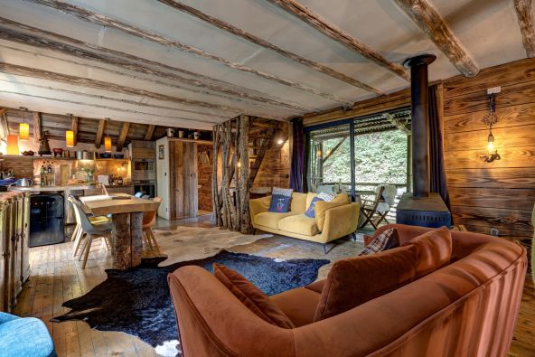 Sale Luxury chalet Saint-Gervais-les-Bains 7 Rooms 138 m²