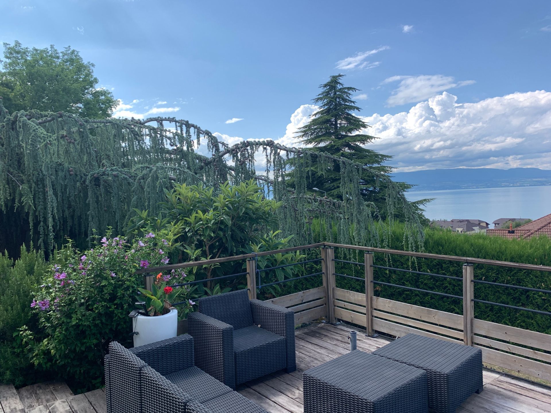 luxury house 8 Rooms for sale on EVIAN LES BAINS (74500)
