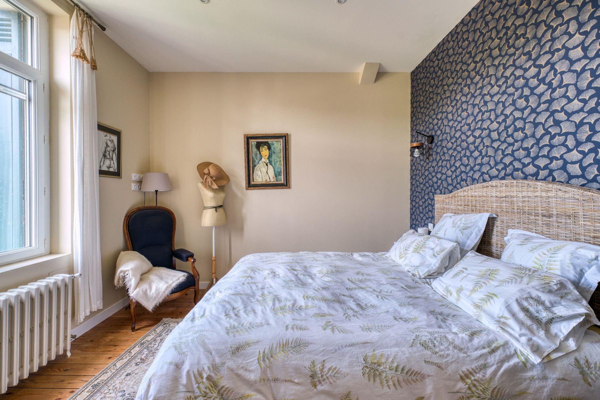 luxury villa 8 Rooms for sale on ROYAN (17200)