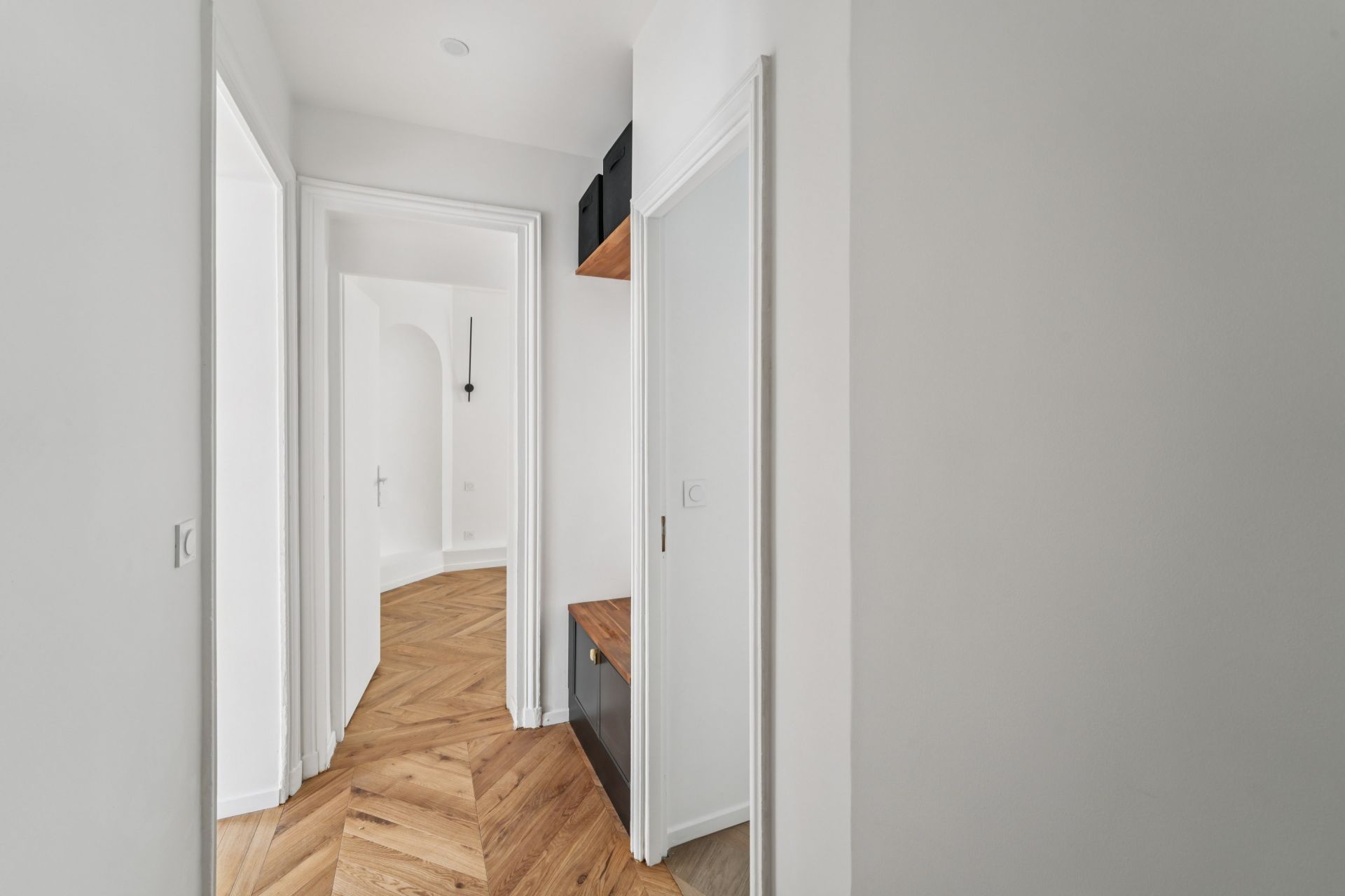 luxury apartment 3 Rooms for sale on PARIS (75017)