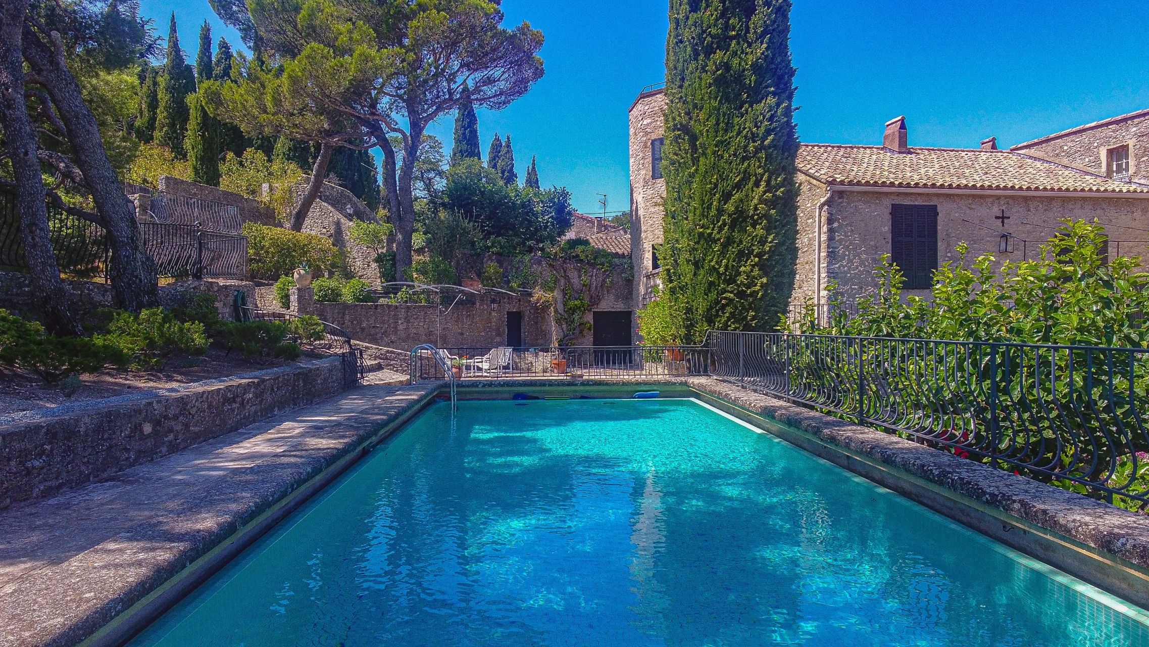 maison de luxe 15 Pièces en vente sur VAISON LA ROMAINE (84110)