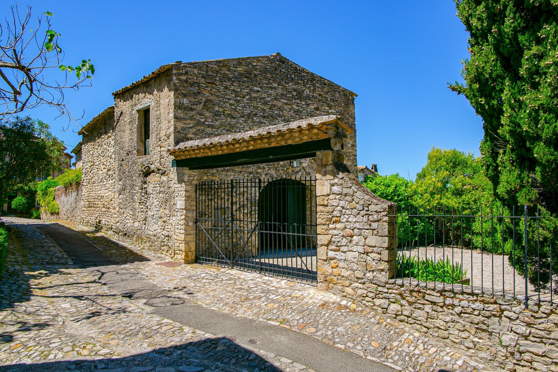maison de luxe 15 Pièces en vente sur VAISON LA ROMAINE (84110)