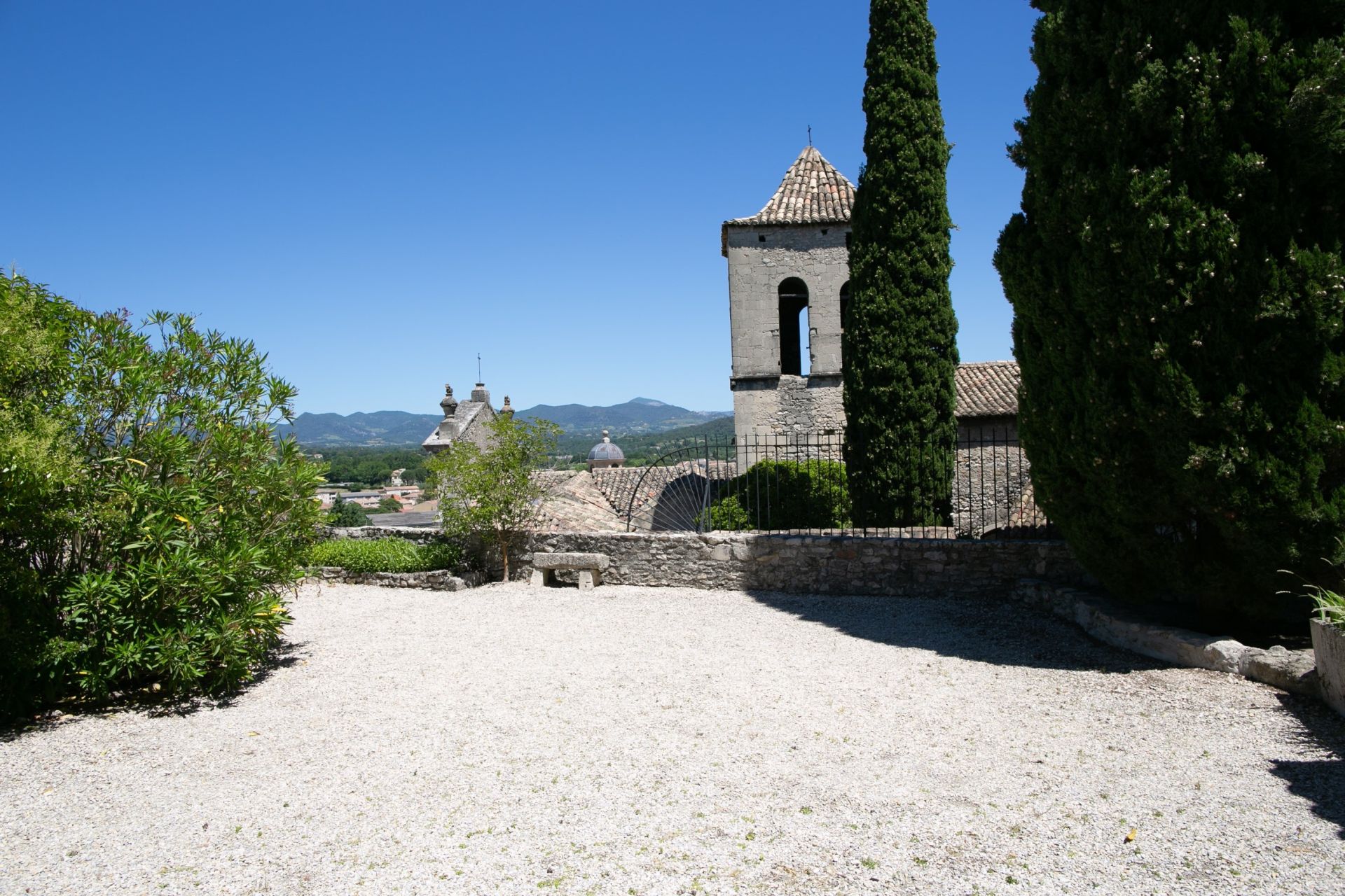 maison de luxe 15 Pièces en vente sur VAISON LA ROMAINE (84110)