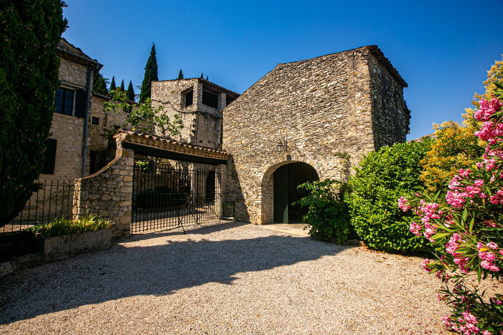 maison de luxe 15 Pièces en vente sur VAISON LA ROMAINE (84110)