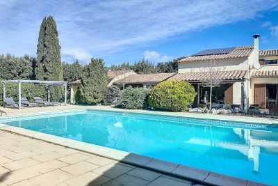 Vente Maison de luxe Uzès 6 Pièces 223 m²