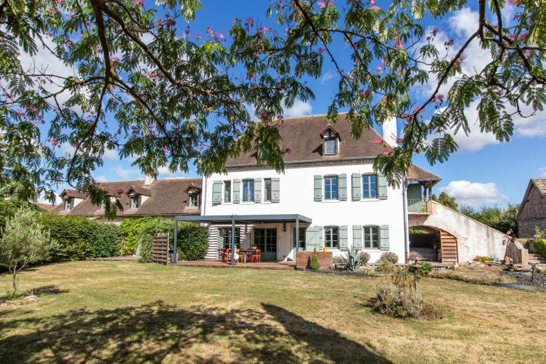 maison de maître 15 Pièces en vente sur CHALON SUR SAONE (71100)