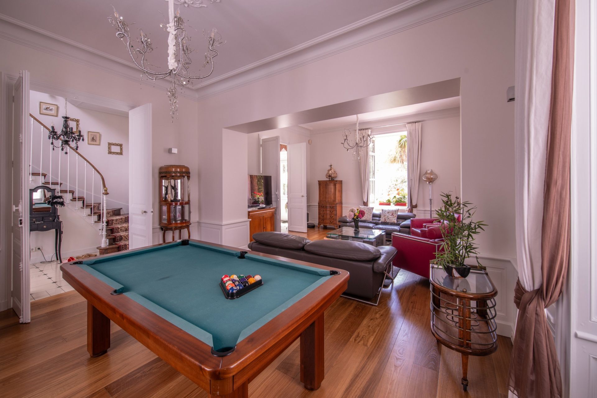 mansion (hôtel particulier) 9 Rooms for sale on LA ROCHE SUR YON (85000)