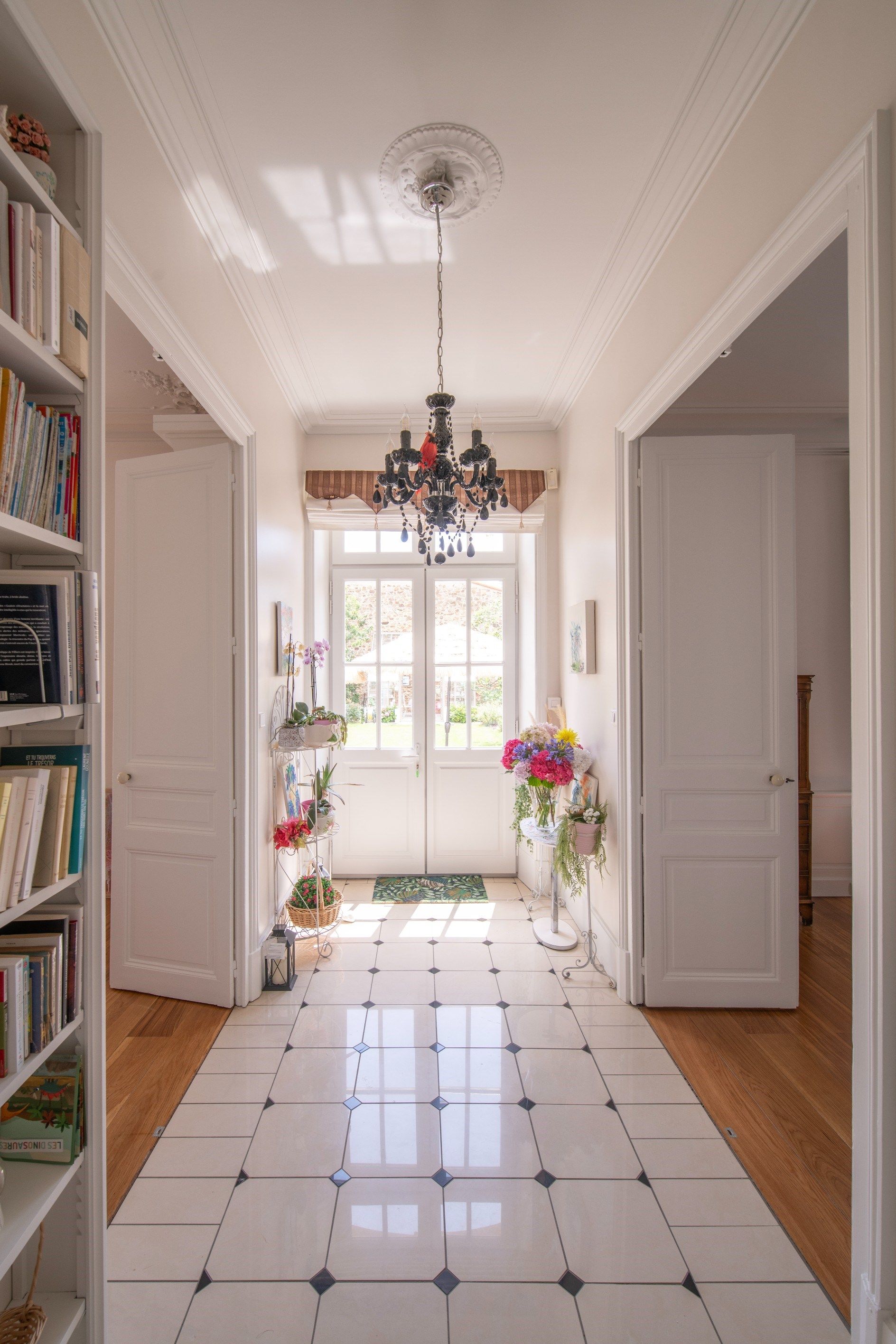 mansion (hôtel particulier) 9 Rooms for sale on LA ROCHE SUR YON (85000)