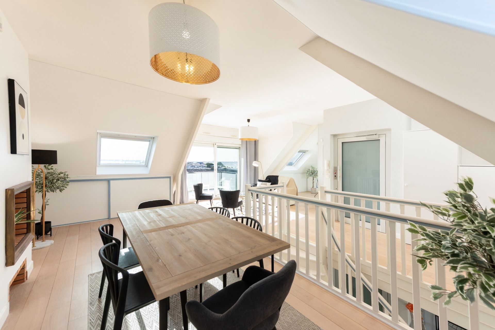 luxury apartment 5 Rooms for sale on PORNICHET (44380)