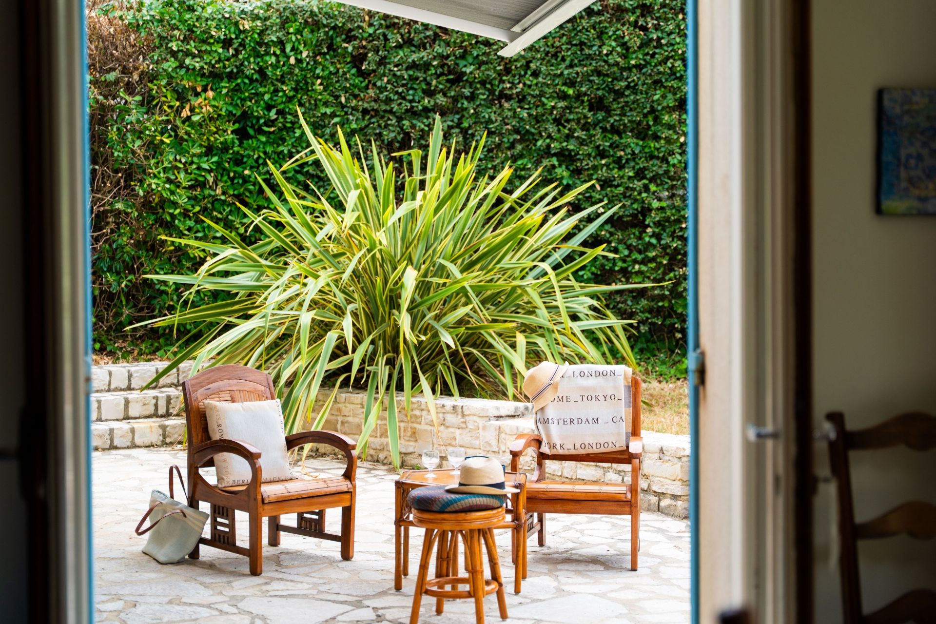 luxury house 9 Rooms for sale on ST PALAIS SUR MER (17420)