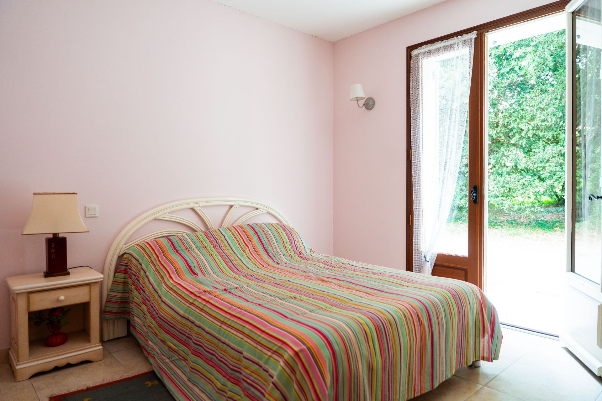 luxury house 9 Rooms for sale on ST PALAIS SUR MER (17420)