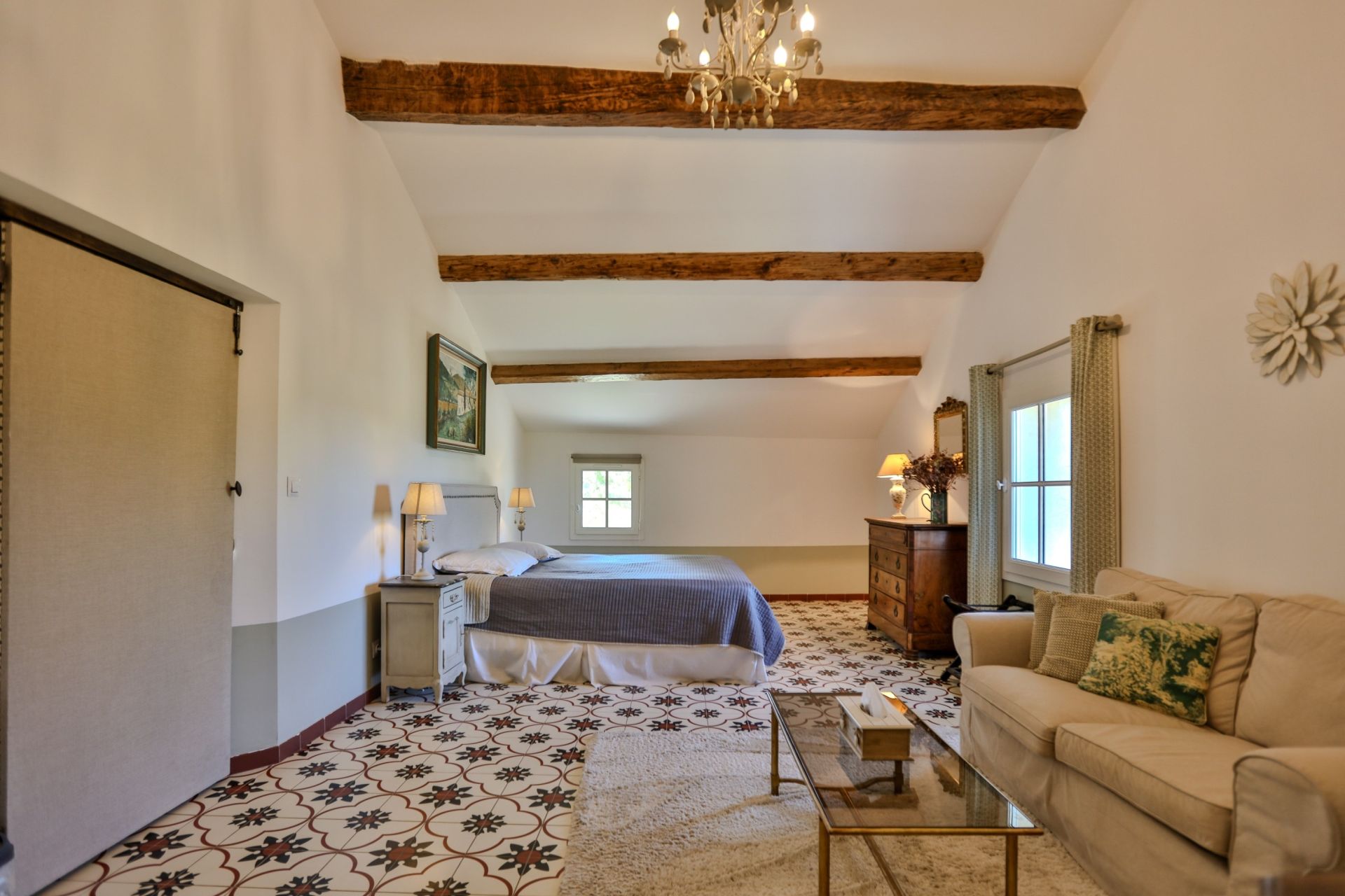 maison de luxe 14 Pièces en vente sur PERNES LES FONTAINES (84210)