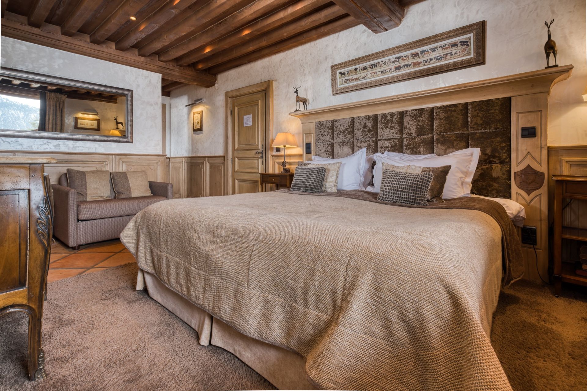 luxury chalet 9 Rooms for sale on COURCHEVEL (73120)