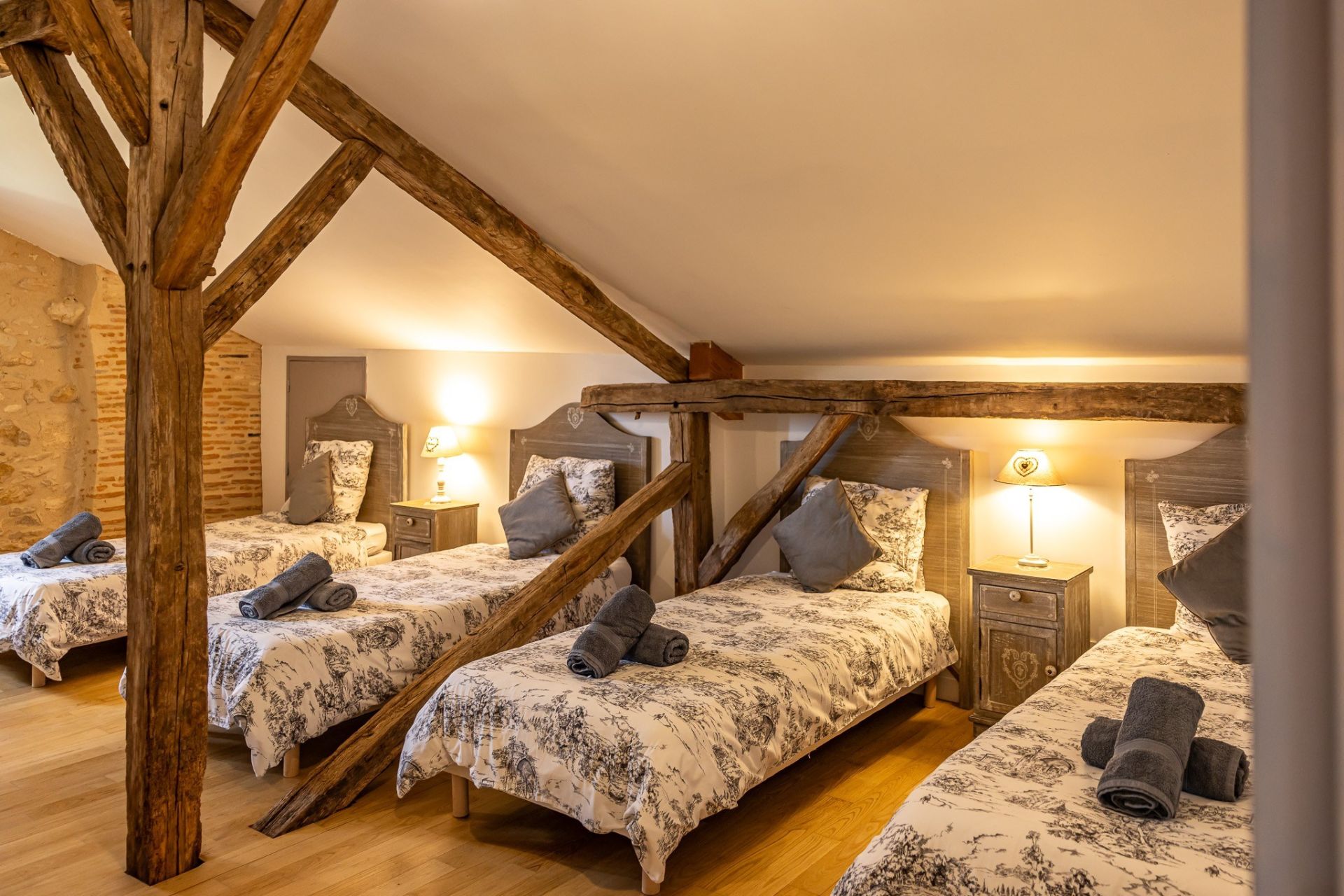 maison de luxe 36 Pièces en vente sur ST PARDOUX LA RIVIERE (24470)
