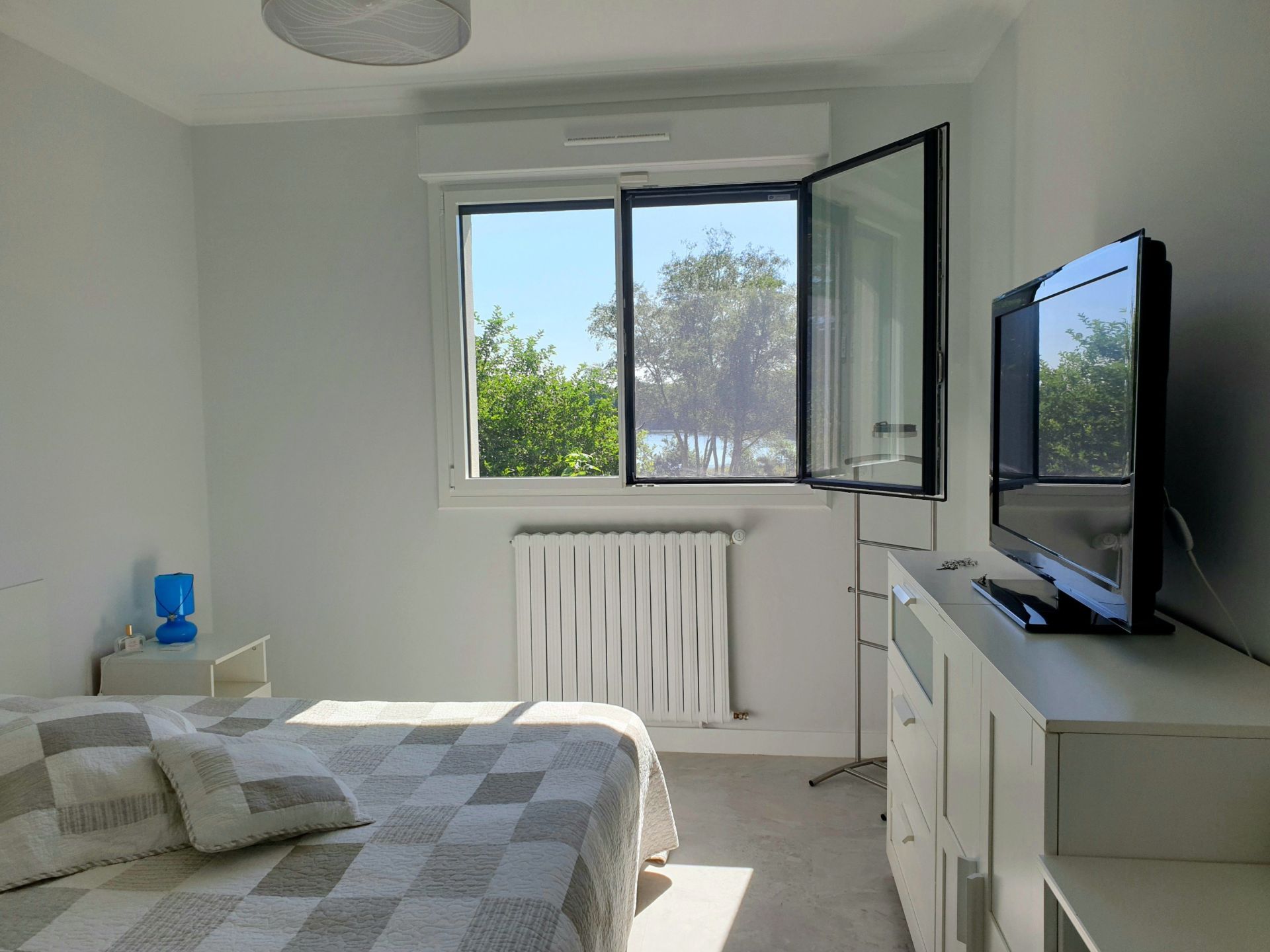 luxury house 10 Rooms for sale on PLOMELIN (29700)