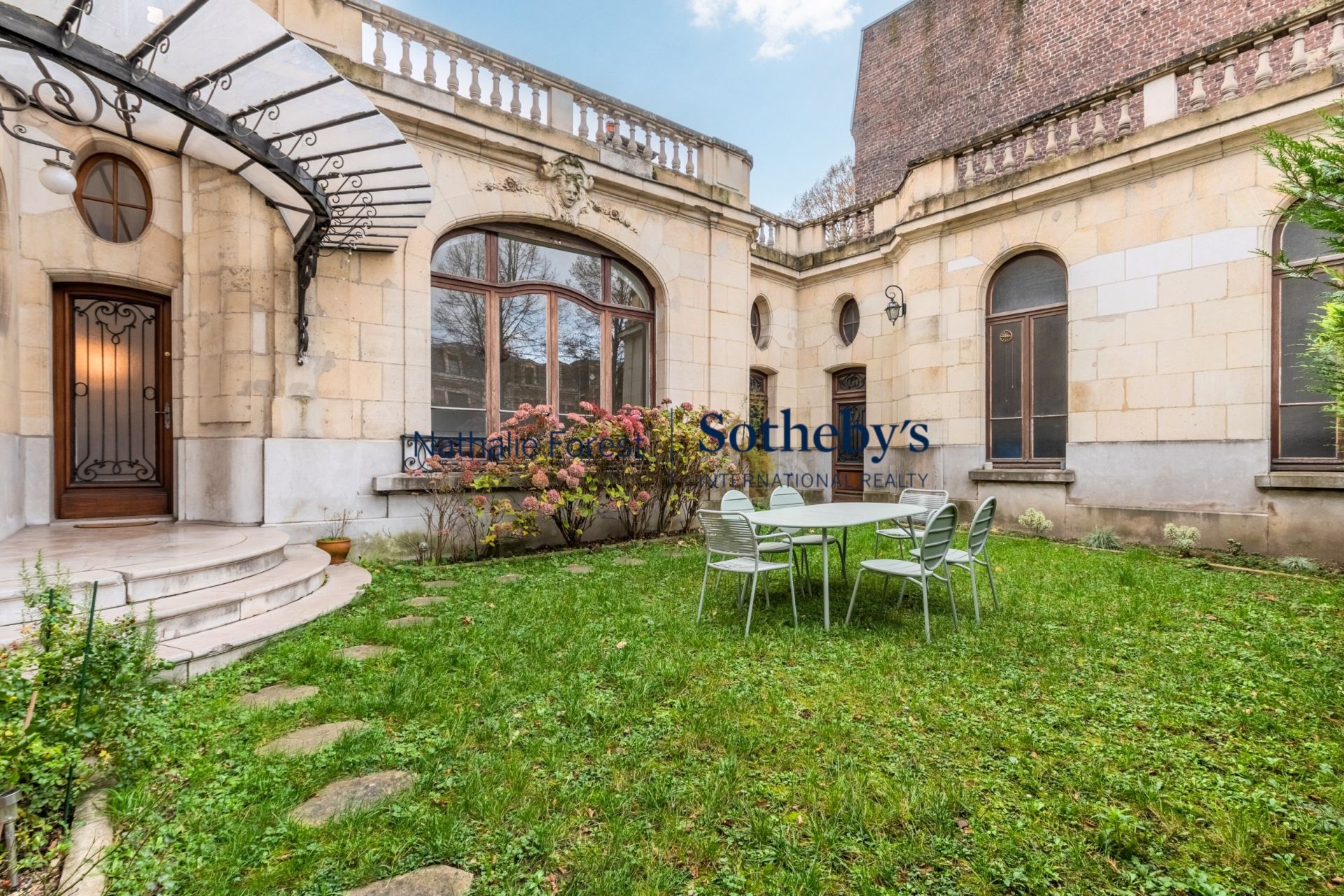 maison de luxe 10 Pièces en vente sur ARRAS (62000)