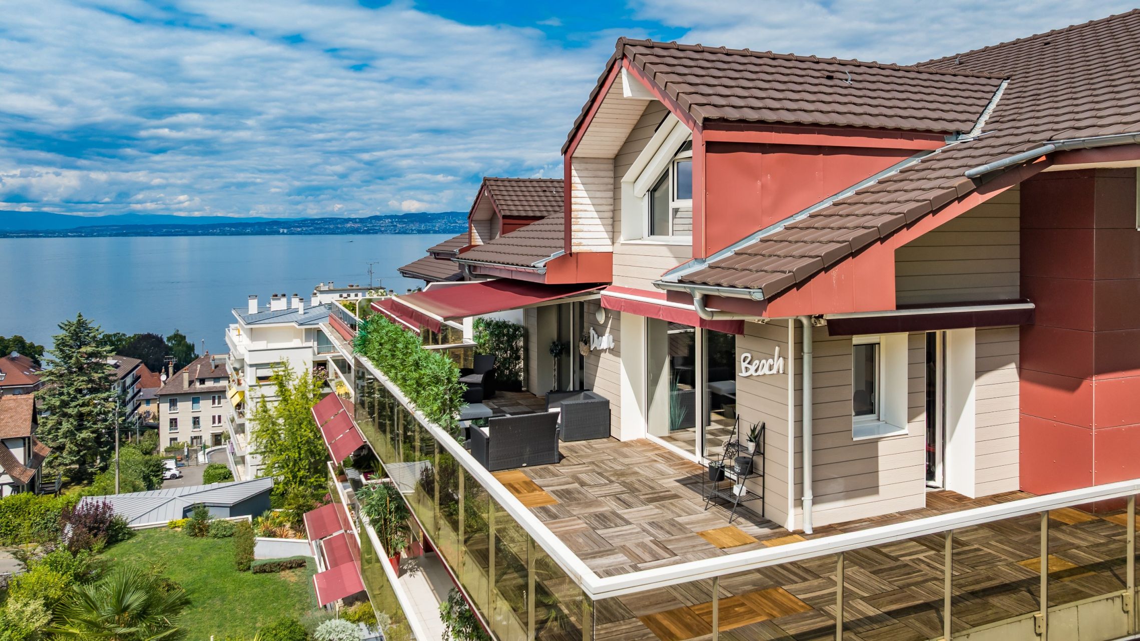 luxury apartment 5 Rooms for sale on EVIAN LES BAINS (74500)