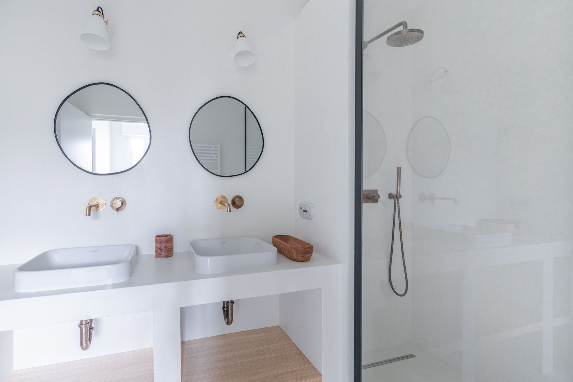 luxury house 10 Rooms for sale on CAP FERRET (33970)