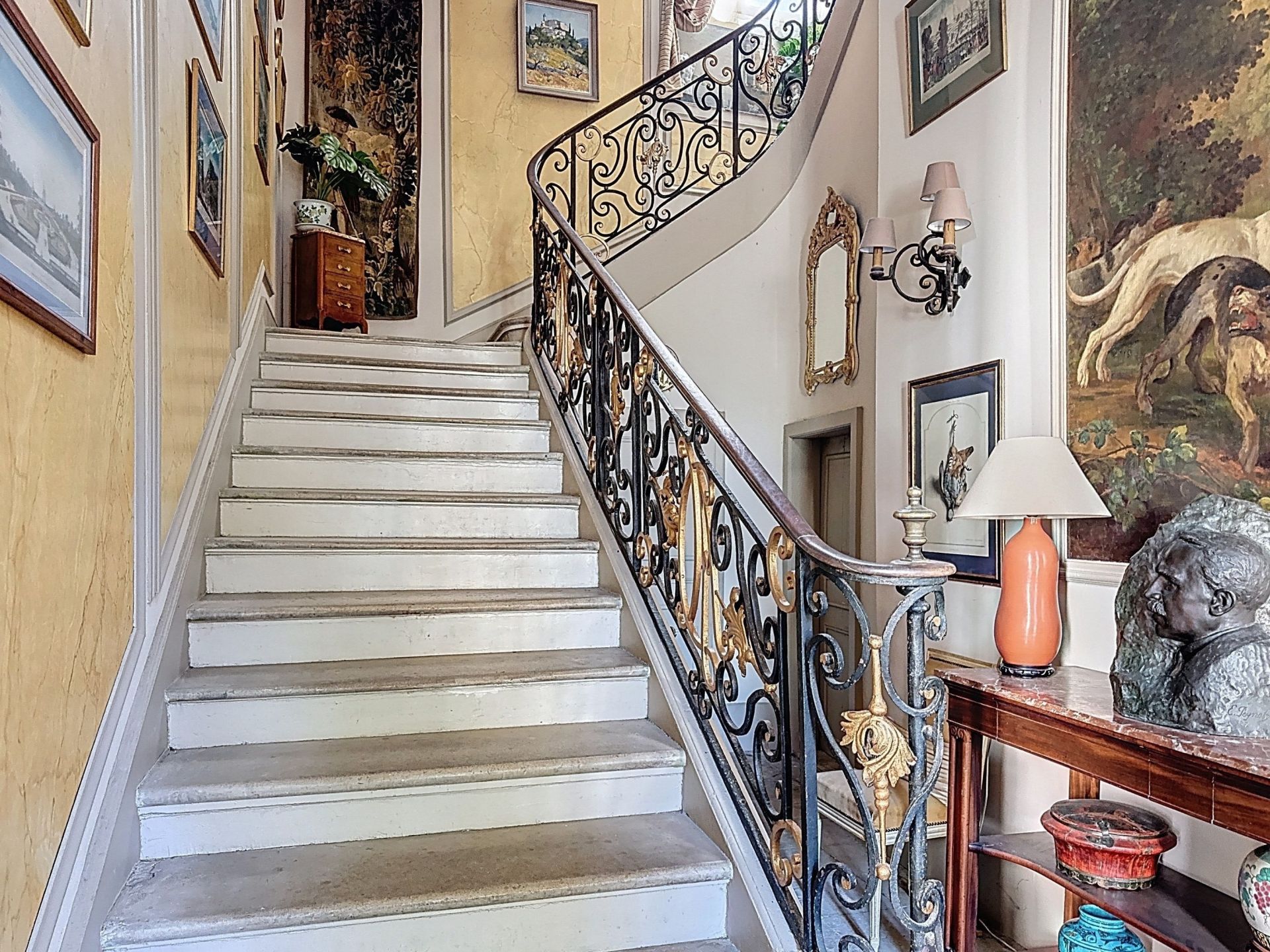 mansion (hôtel particulier) 25 Rooms for sale on AUXERRE (89000)