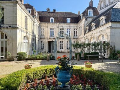 Vente Hôtel particulier Auxerre 25&nbsp;Pièces 1200&nbsp;m²