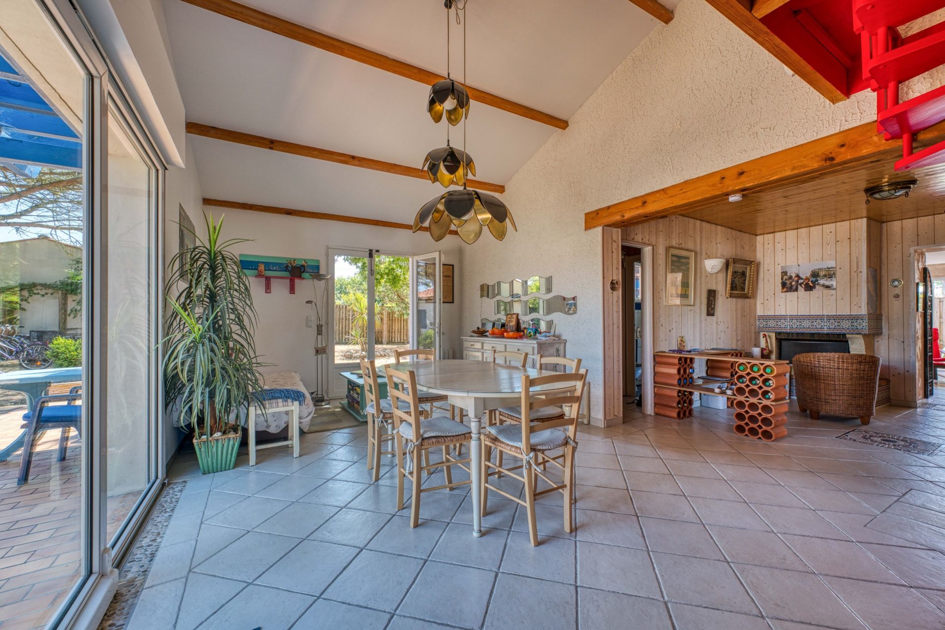 luxury house 6 Rooms for sale on ST PIERRE D OLERON (17310)