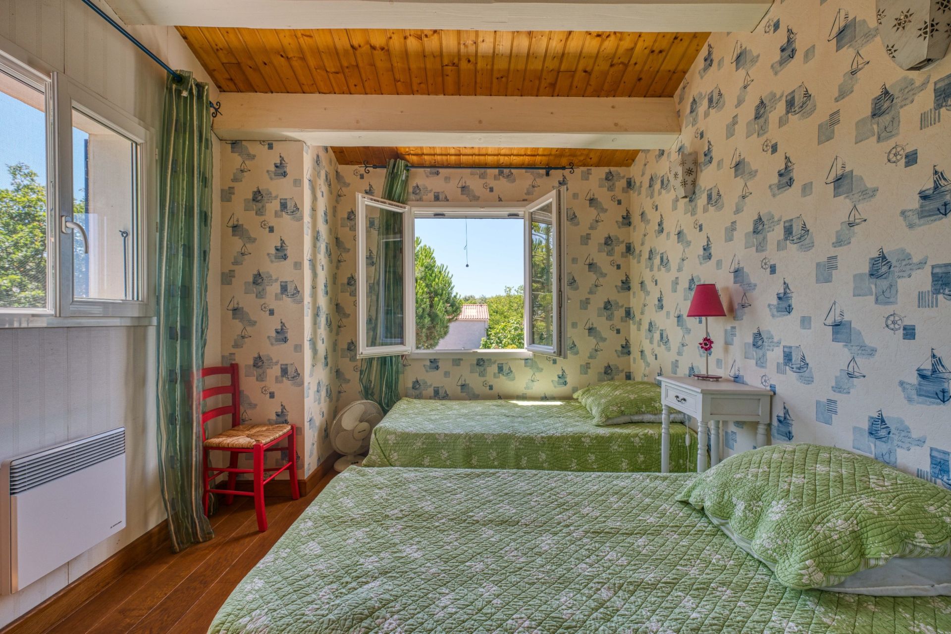 luxury house 6 Rooms for sale on ST PIERRE D OLERON (17310)