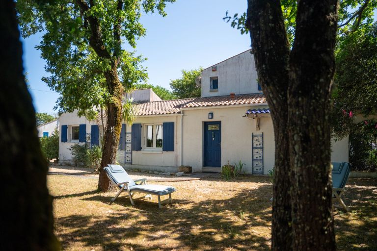 luxury house 6 Rooms for sale on ST PIERRE D OLERON (17310)
